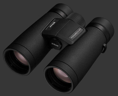 Nikon Monarch M7 8x42 kiikari